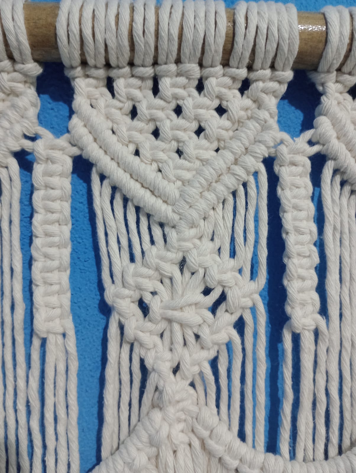 Mini Painel de Macramê Decorativo - Wall Hanging Boho Pequeno - Imagem 3